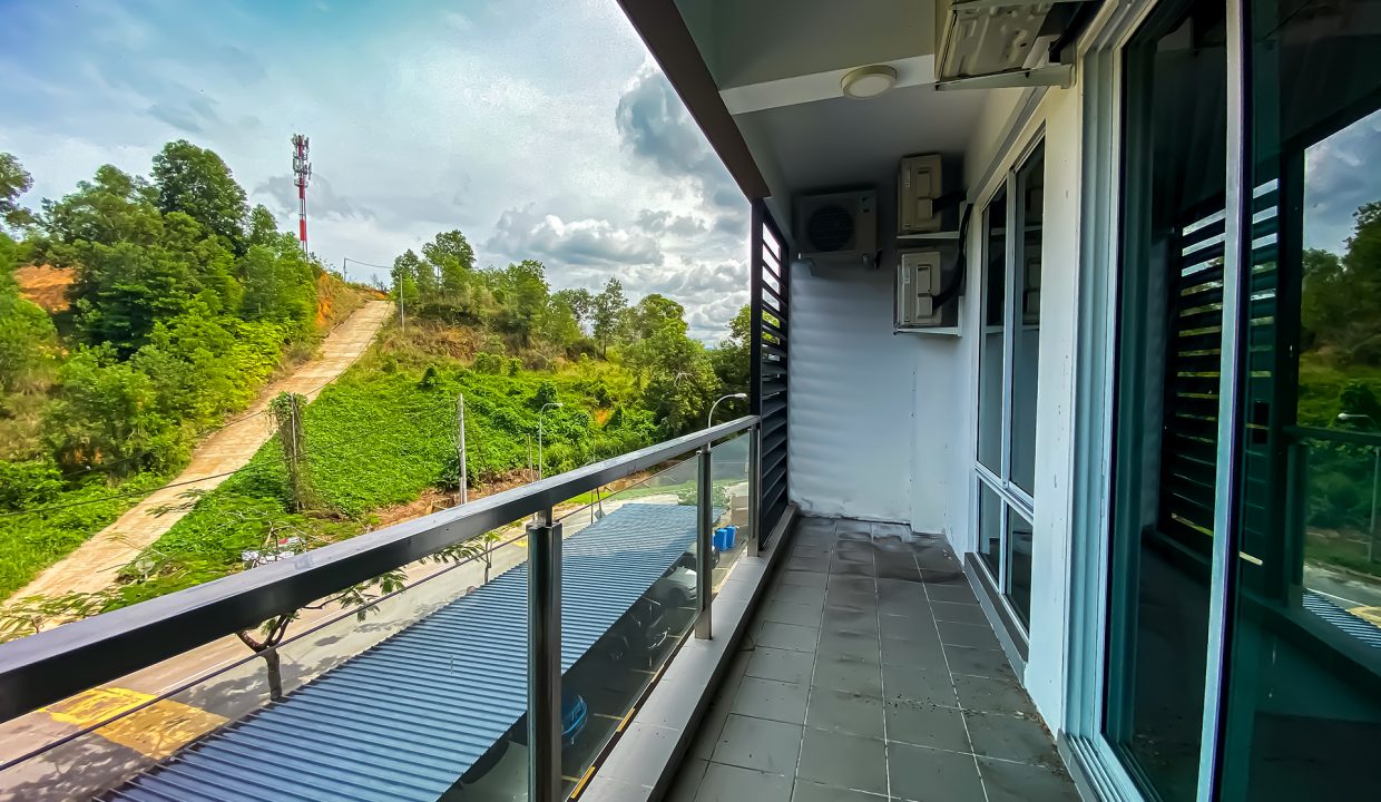 balcony