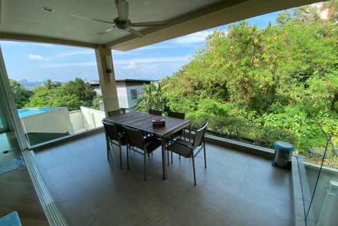 balcony seaview
