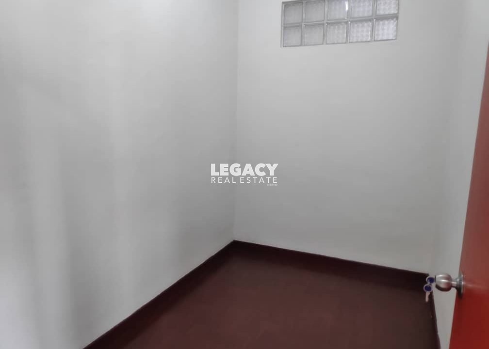 A (3)