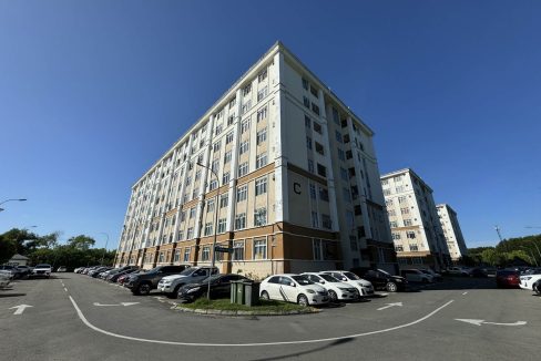 Angkasa Apartment 5F - Yeoh