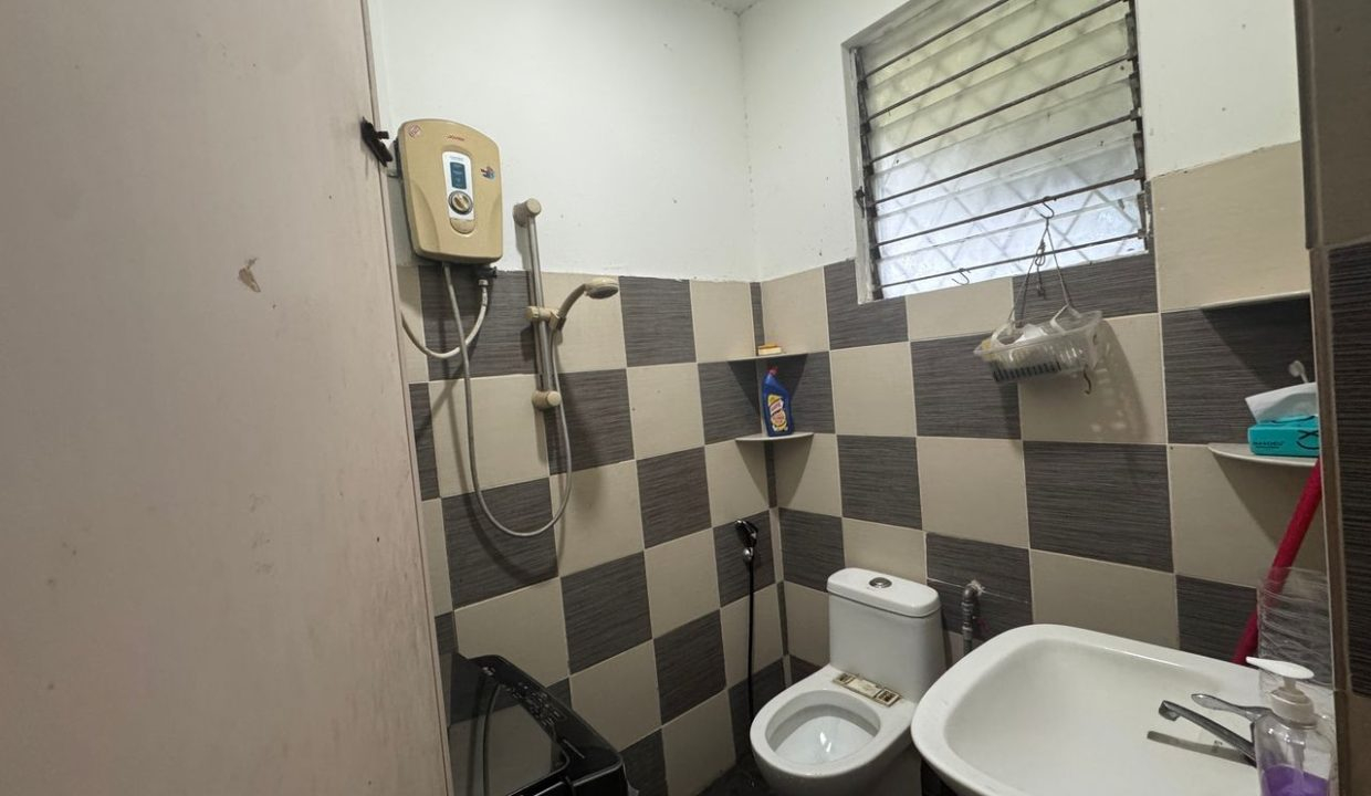 021d92fb-698b-41bd-9ed3-c2ccac6f09cc