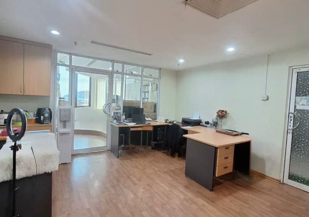 75ae25e9-6554-4bd2-bd66-059469d08851
