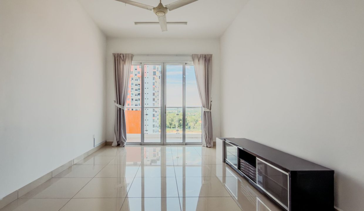 Palm Condo - Yeoh