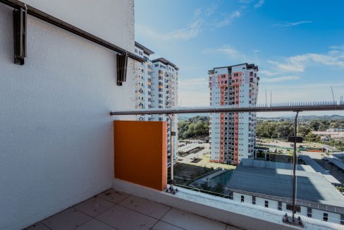 Palm Condo - Yeoh