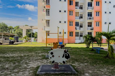 Palm Condo - Yeoh