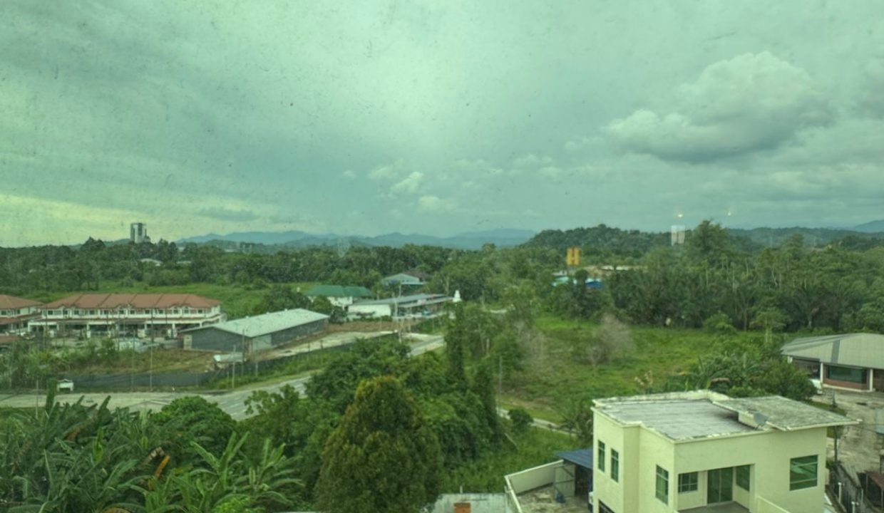 18498175-aea8-43a5-a997-3d7188e5c00a
