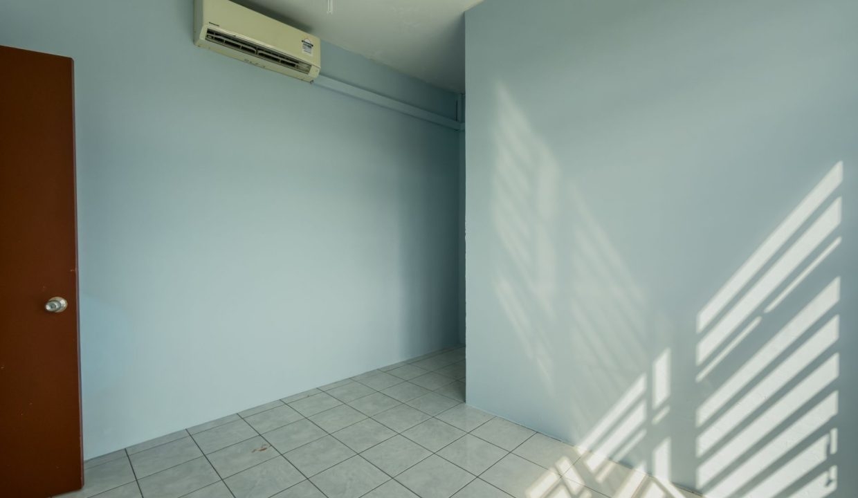 Angkasa Apartment - Yeoh