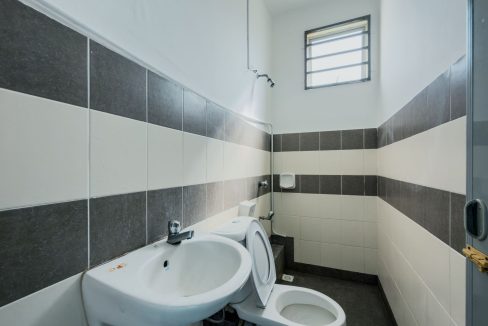 Angkasa Apartment - Yeoh