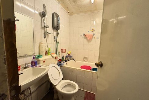 226f45f9-c206-40bd-9e59-6add54c800d0