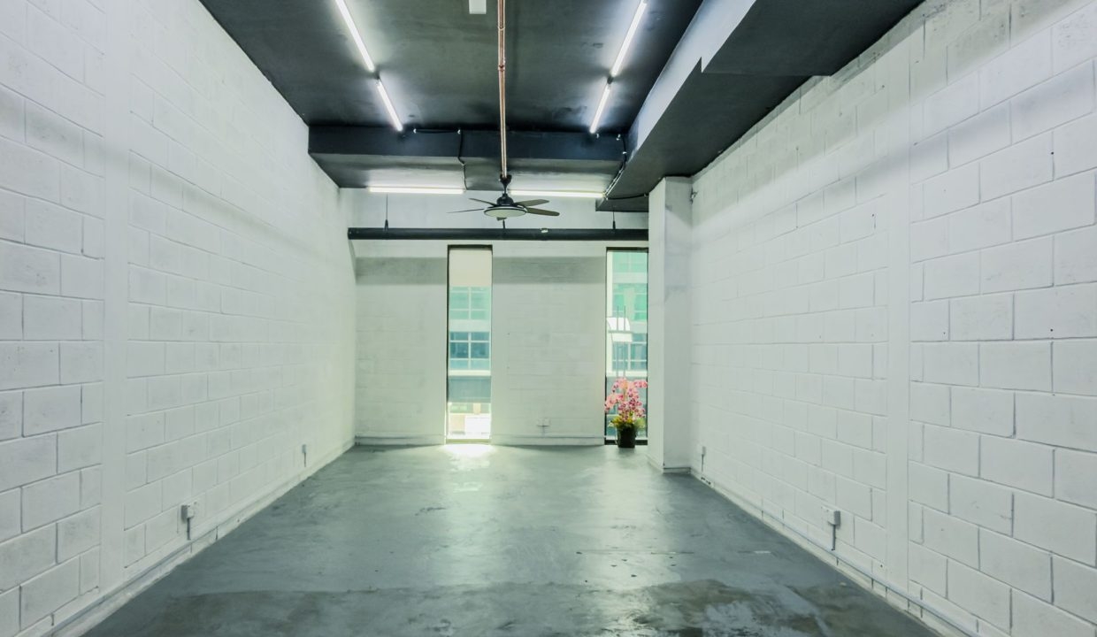 Riverson walk B0221- Yeoh