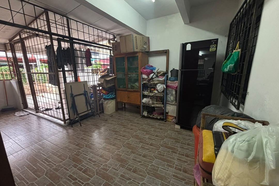 b7299cfc-9632-4a22-b693-780367d97a30